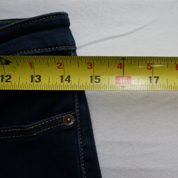 Women's Michael Kors Jeans, Size 6 - Picture 14 of 14